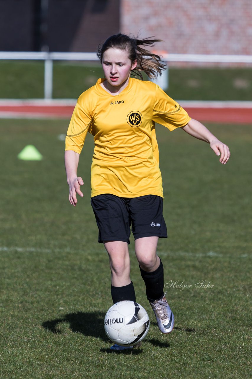 Bild 348 - C-Juniorinnen VfL Oldesloe - Wiker SV : Ergebnis: 0:5